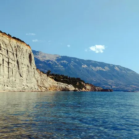 Polytropon * Κάστρο